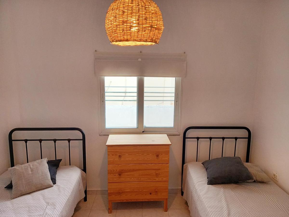 Amphora Guesthouse Himare Exterior foto
